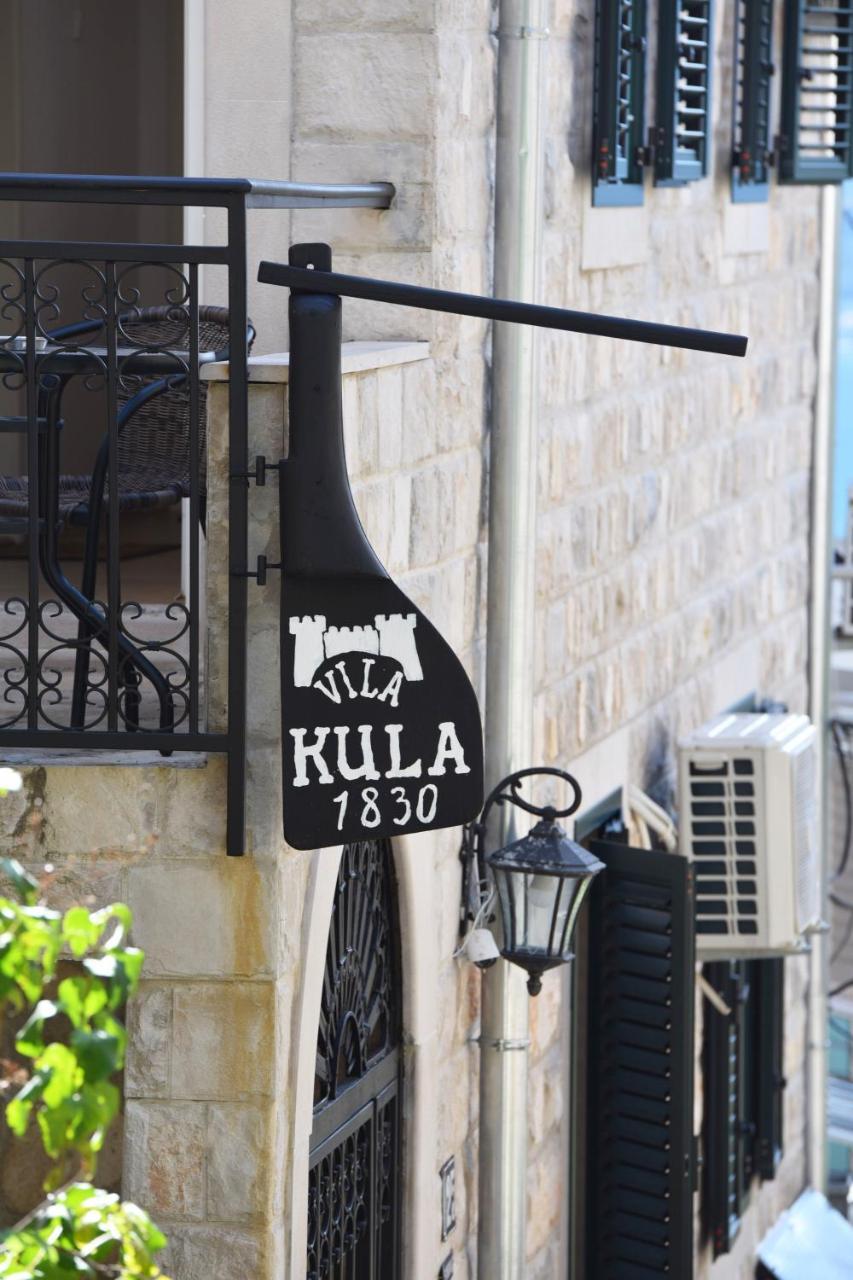 Vila Kula 1830 Apartments 헤르섹 외부 사진